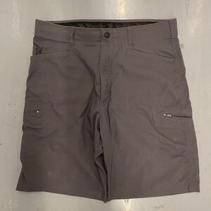 Grey Wrangler outdoor shorts lightweight cargo shorts with side pockets
